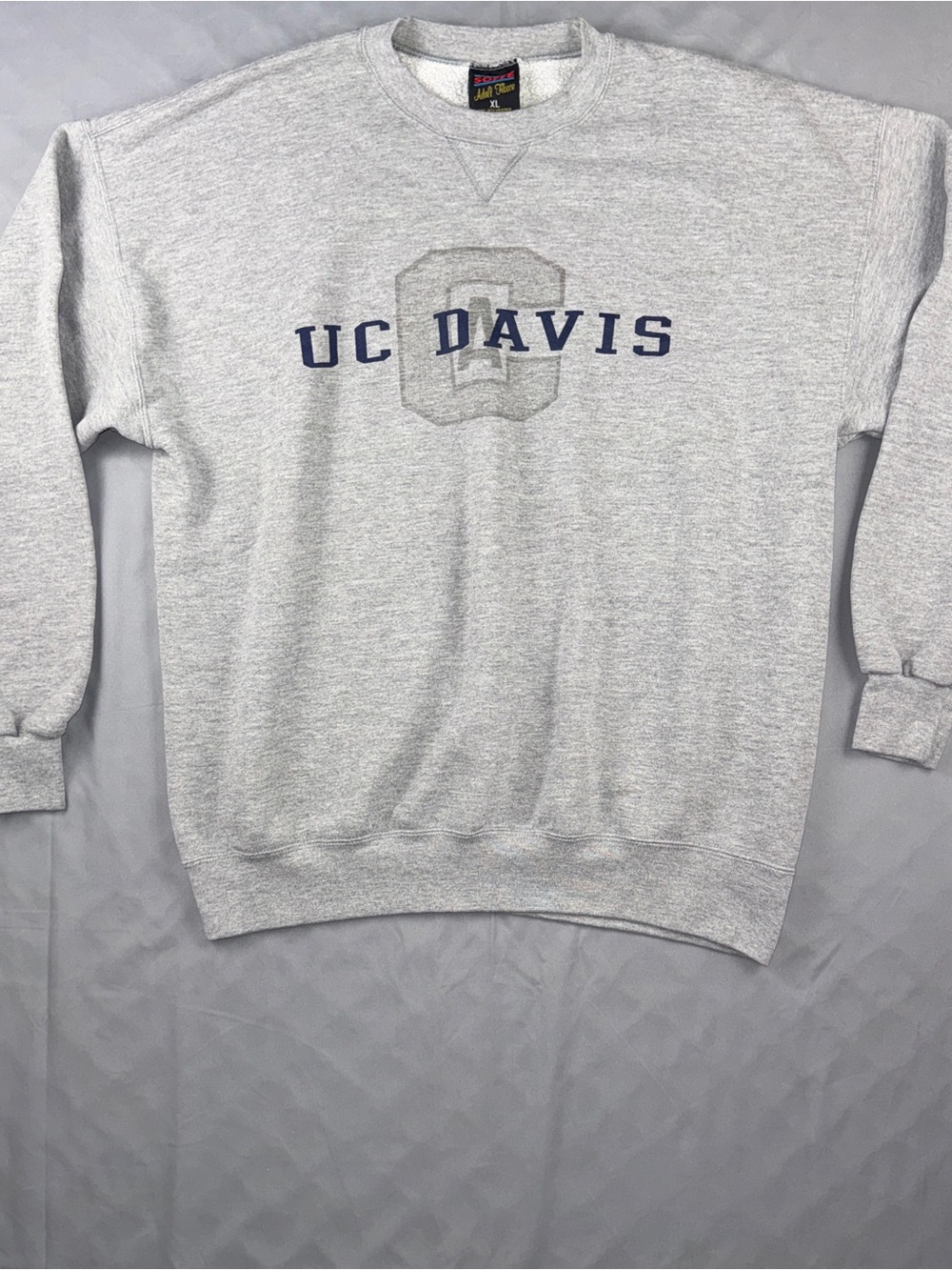 Vintage UC Davis Sweatshirt Mens XL Gray NCAA Basketball Soffe Fleece Pullover